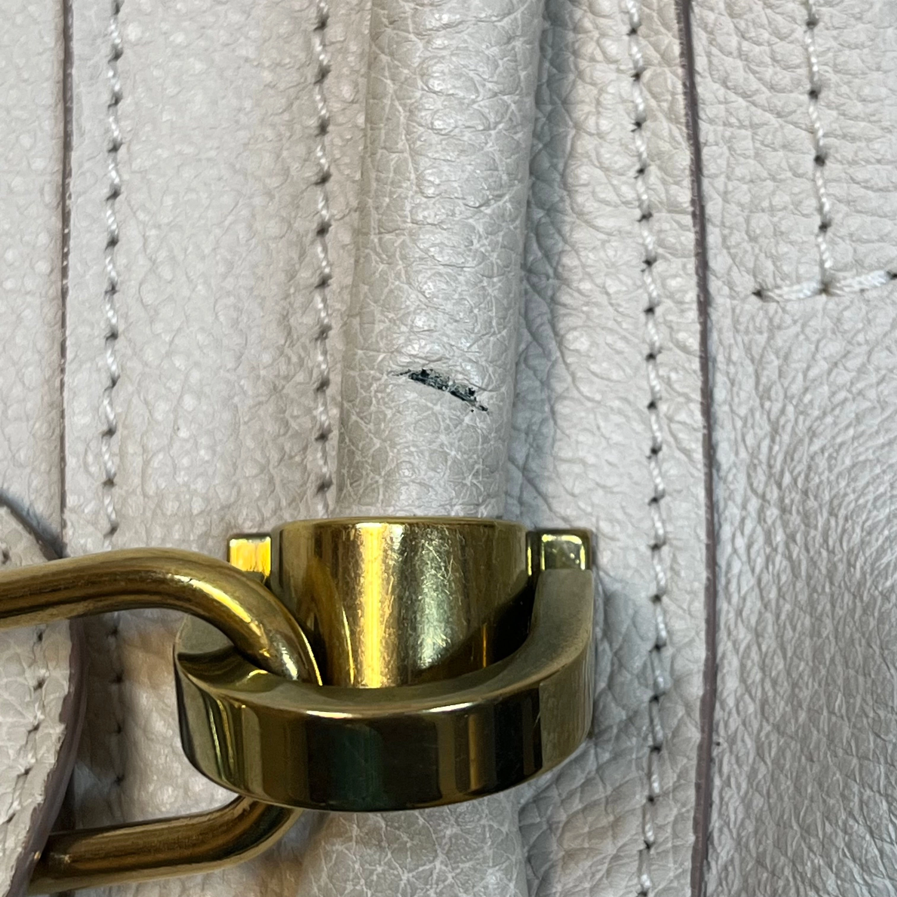 CHLOE Partay Medium Pebbled Leather Shoulder Bag