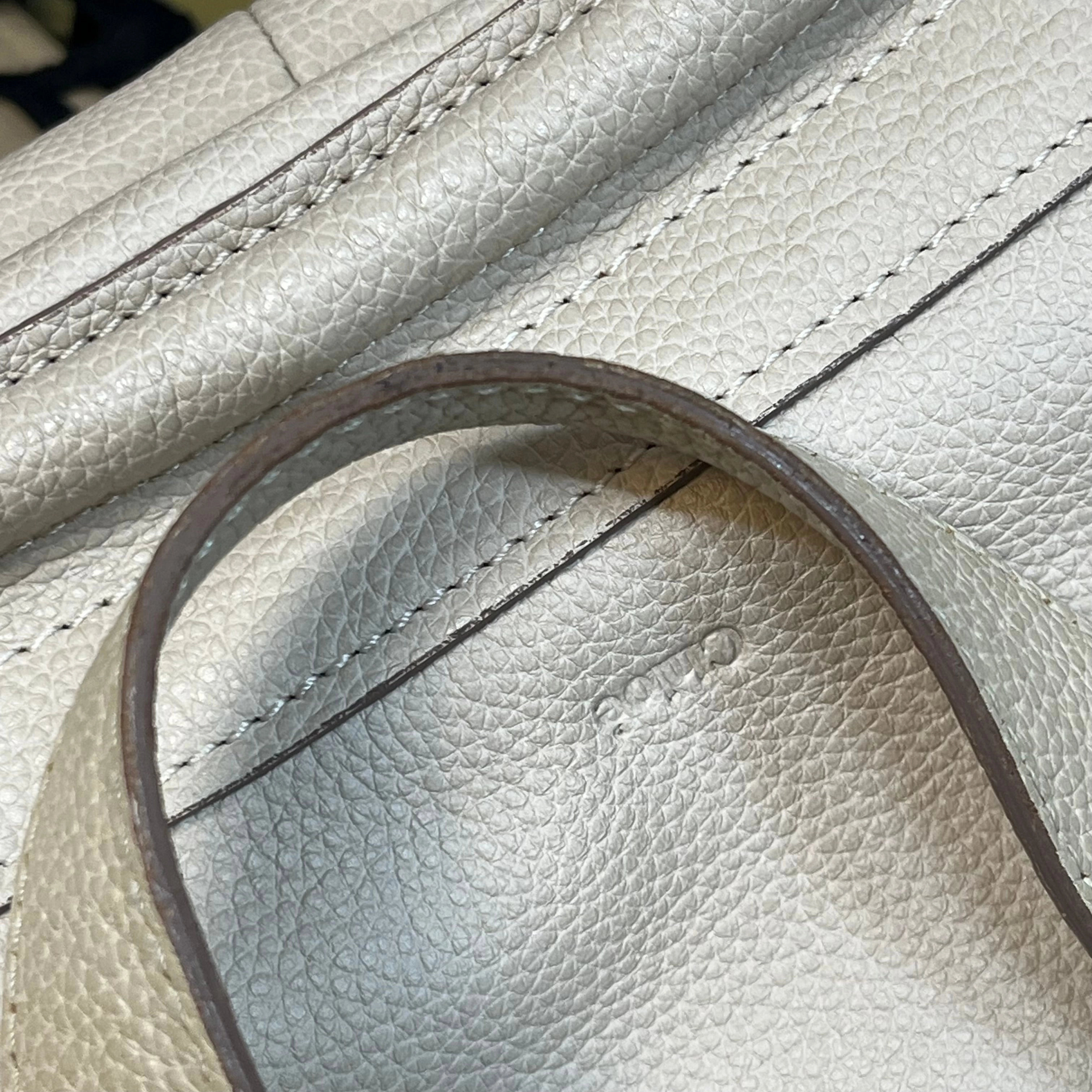 CHLOE Partay Medium Pebbled Leather Shoulder Bag