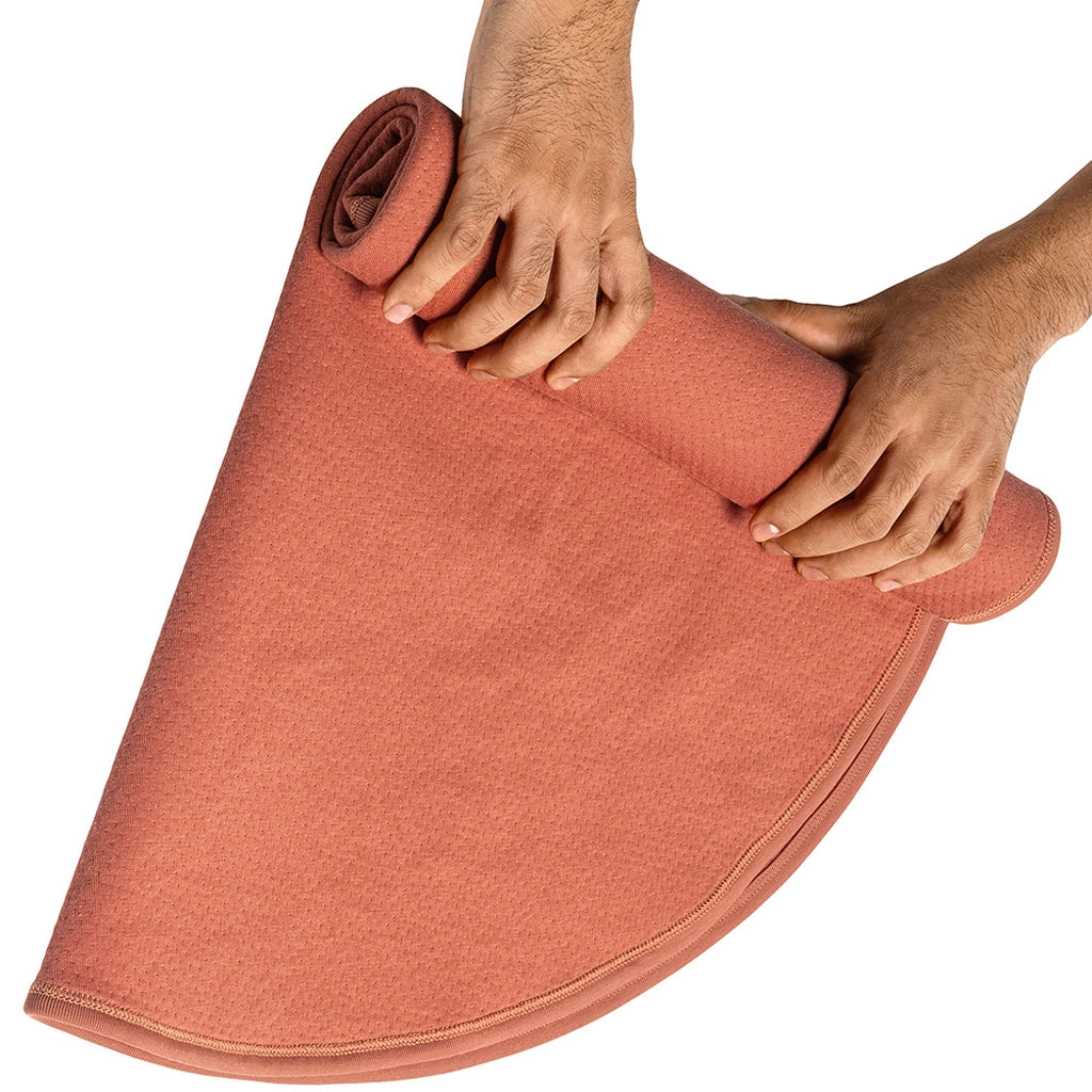 Dame Thro Travel Waterproof Blanket in Copper
