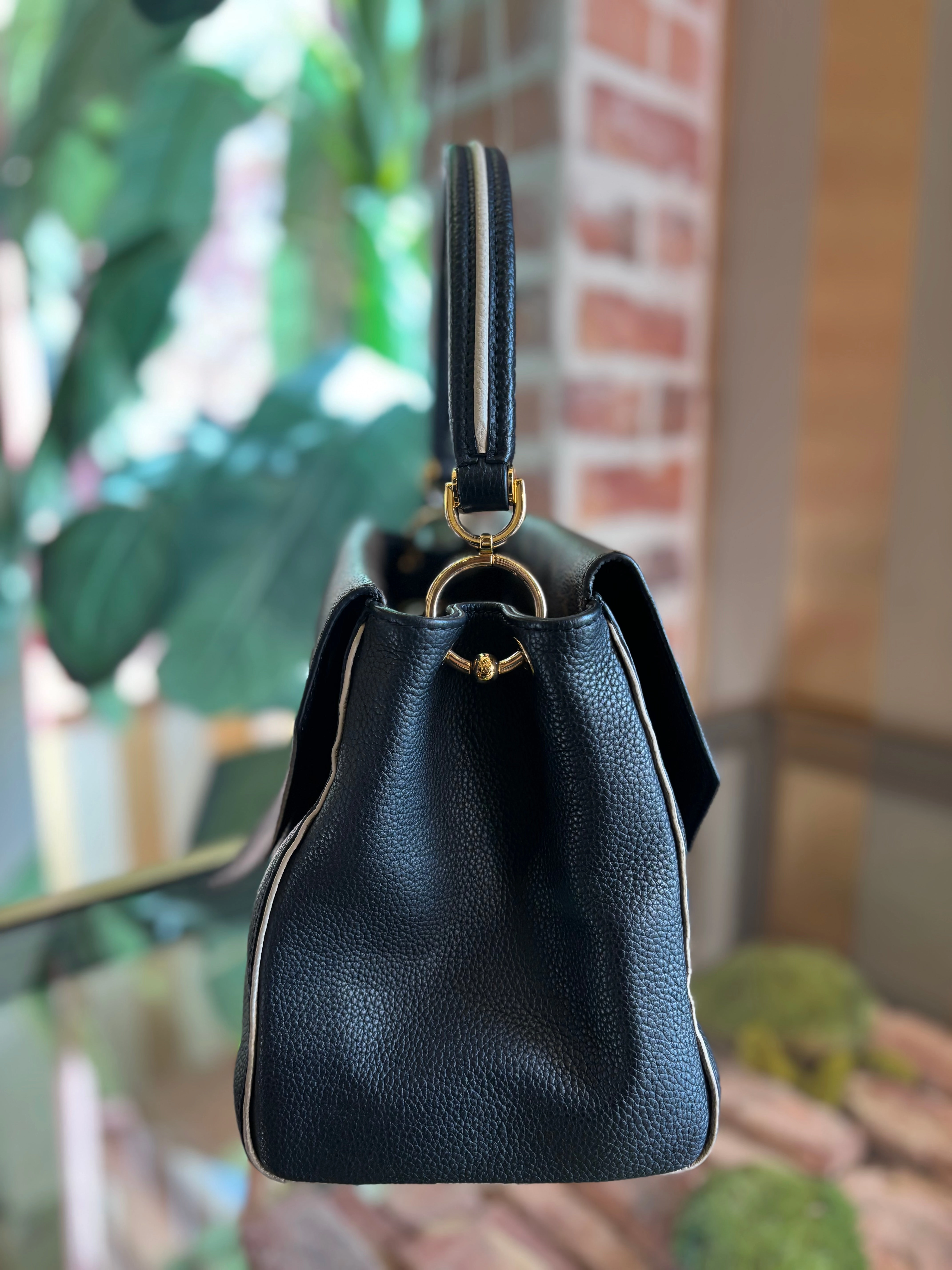 LOUIS VUITTON Monogram Double V Shoulder Bag