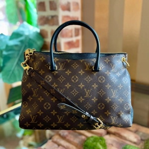 LOUIS VUITTON Monogram Pallas Noir MM Shoulder Bag