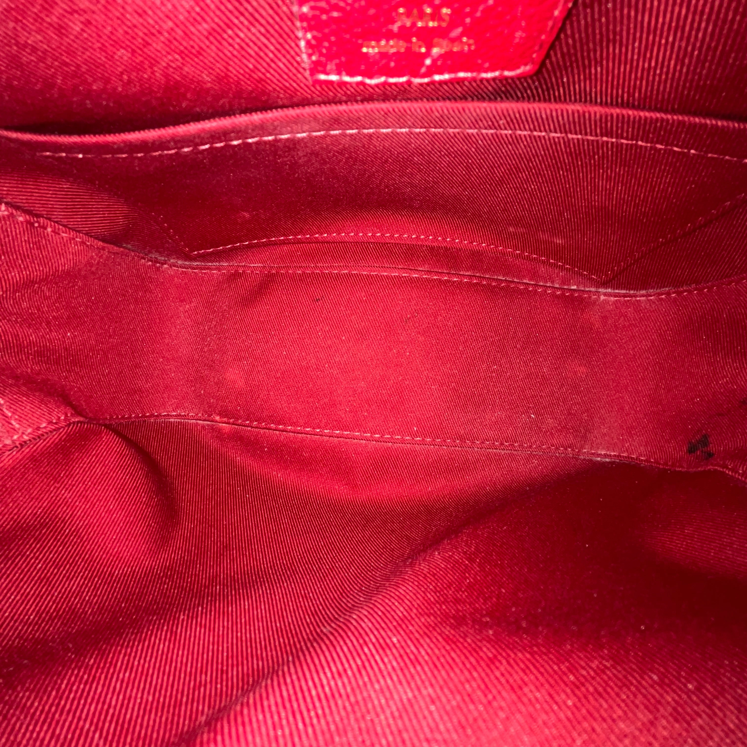 LOUIS VUITTON Saintonge Red Empriente Leather Crossbody