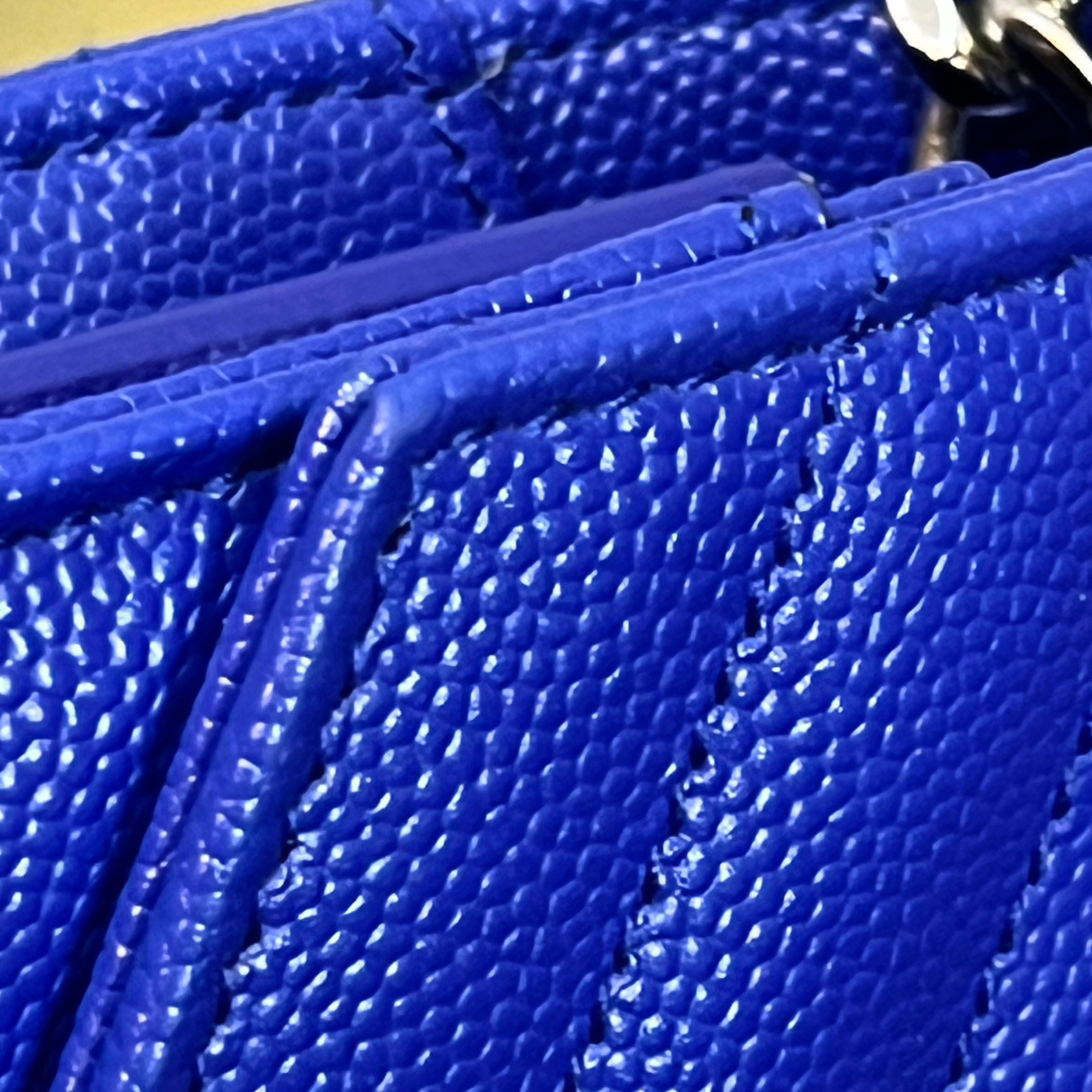 SAINT LAURENT Envelope Wallet On Chain Grain De Poudre Crossbody