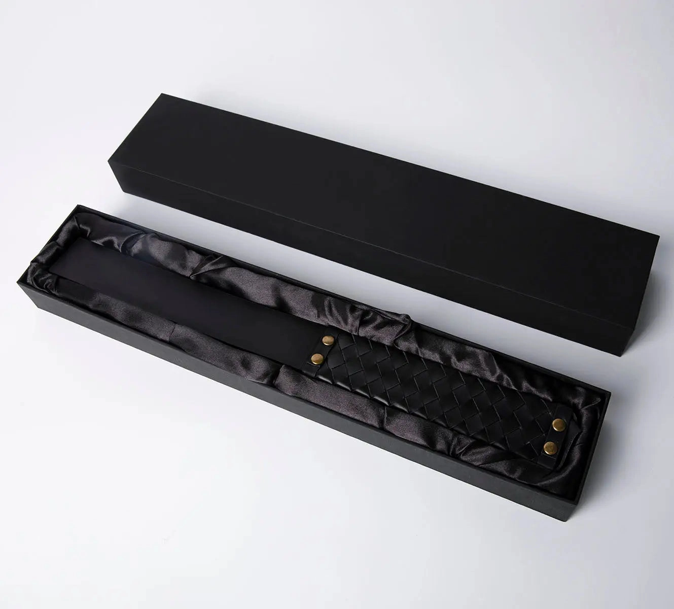 SVAKOM Real Leather BDSM